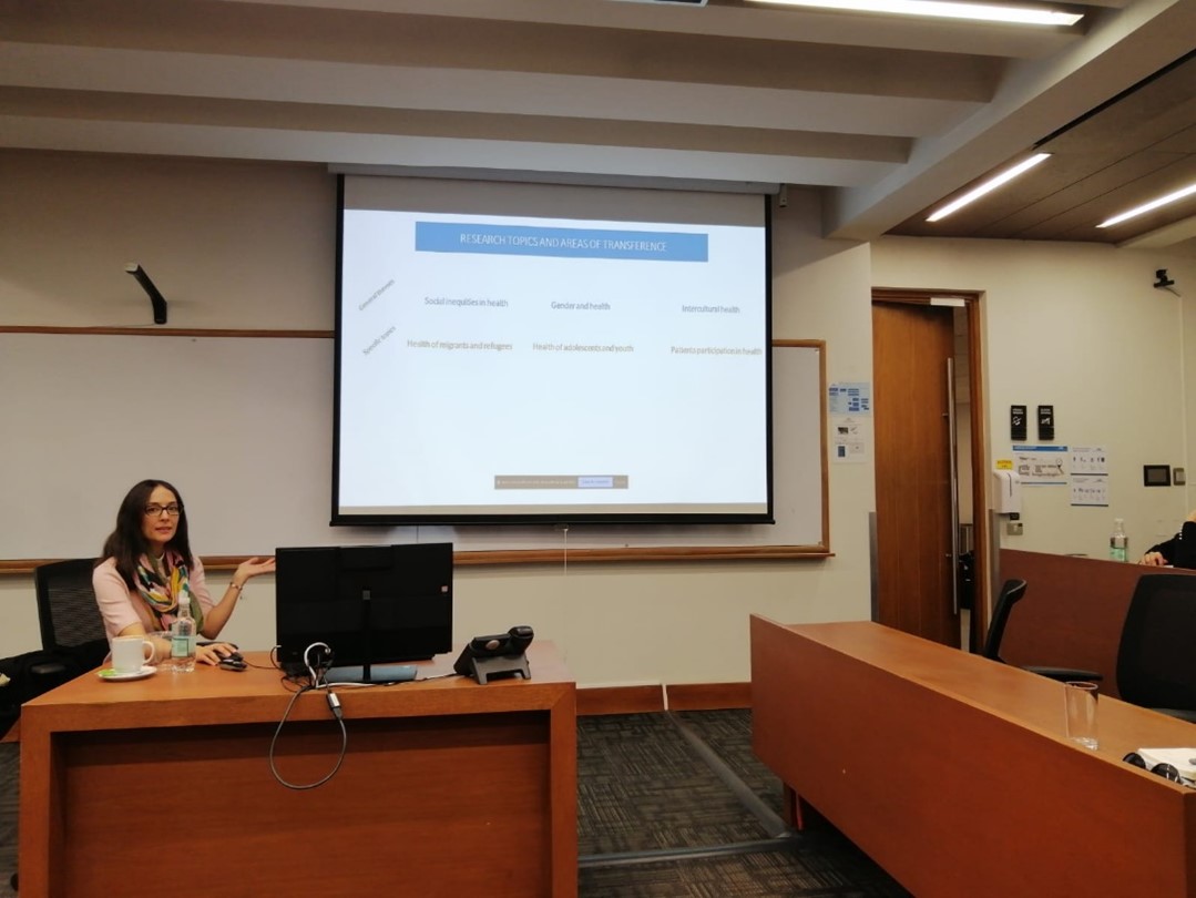 En este momento estás viendo Presentación de investigadora CeSGI en seminario de FEN UDD